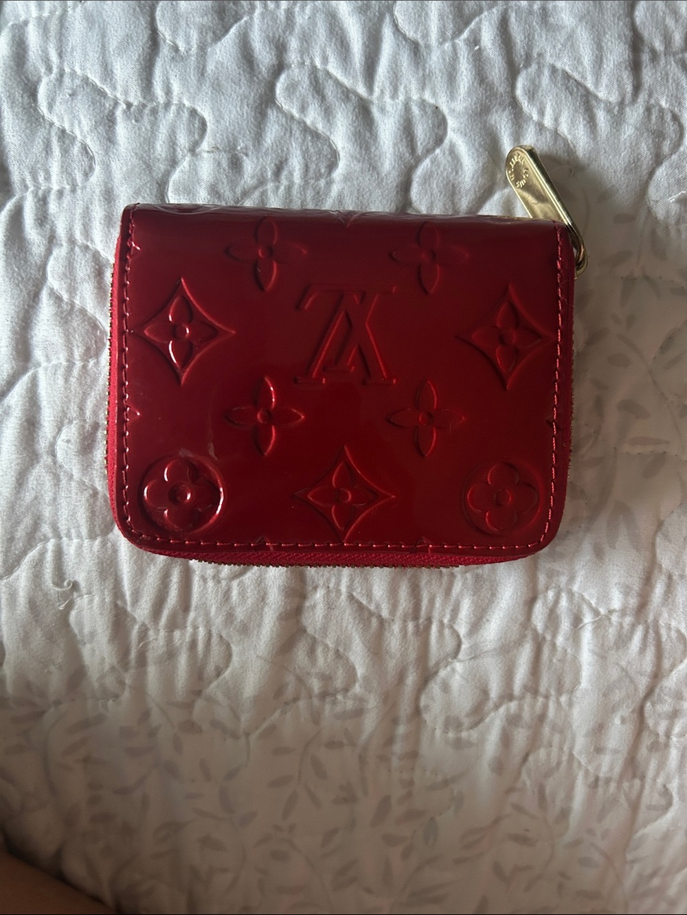 Louis Vuitton Vernis Patent Red Zip Card Wallet - Picture 3 of 4